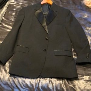 Boys Tuxedo size 14Husky